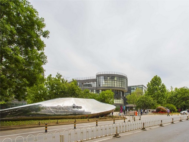 哈尔滨进口农业机械供应